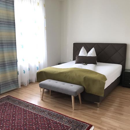 Hotel Bellini Леобен Экстерьер фото
