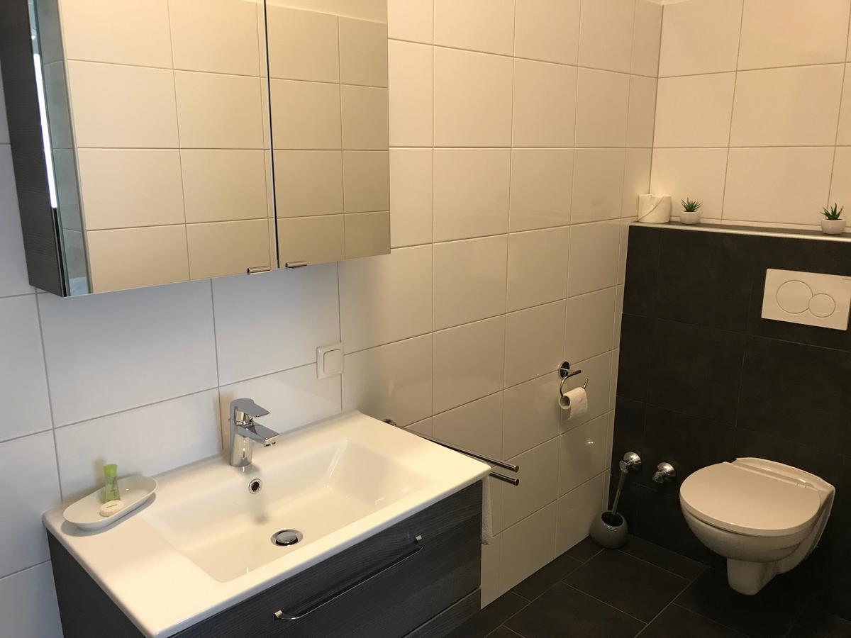 Hotel Bellini Леобен Экстерьер фото