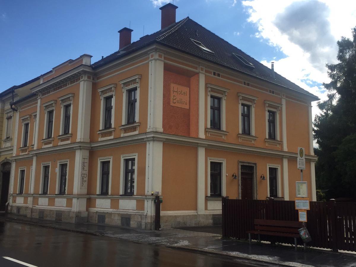 Hotel Bellini Леобен Экстерьер фото