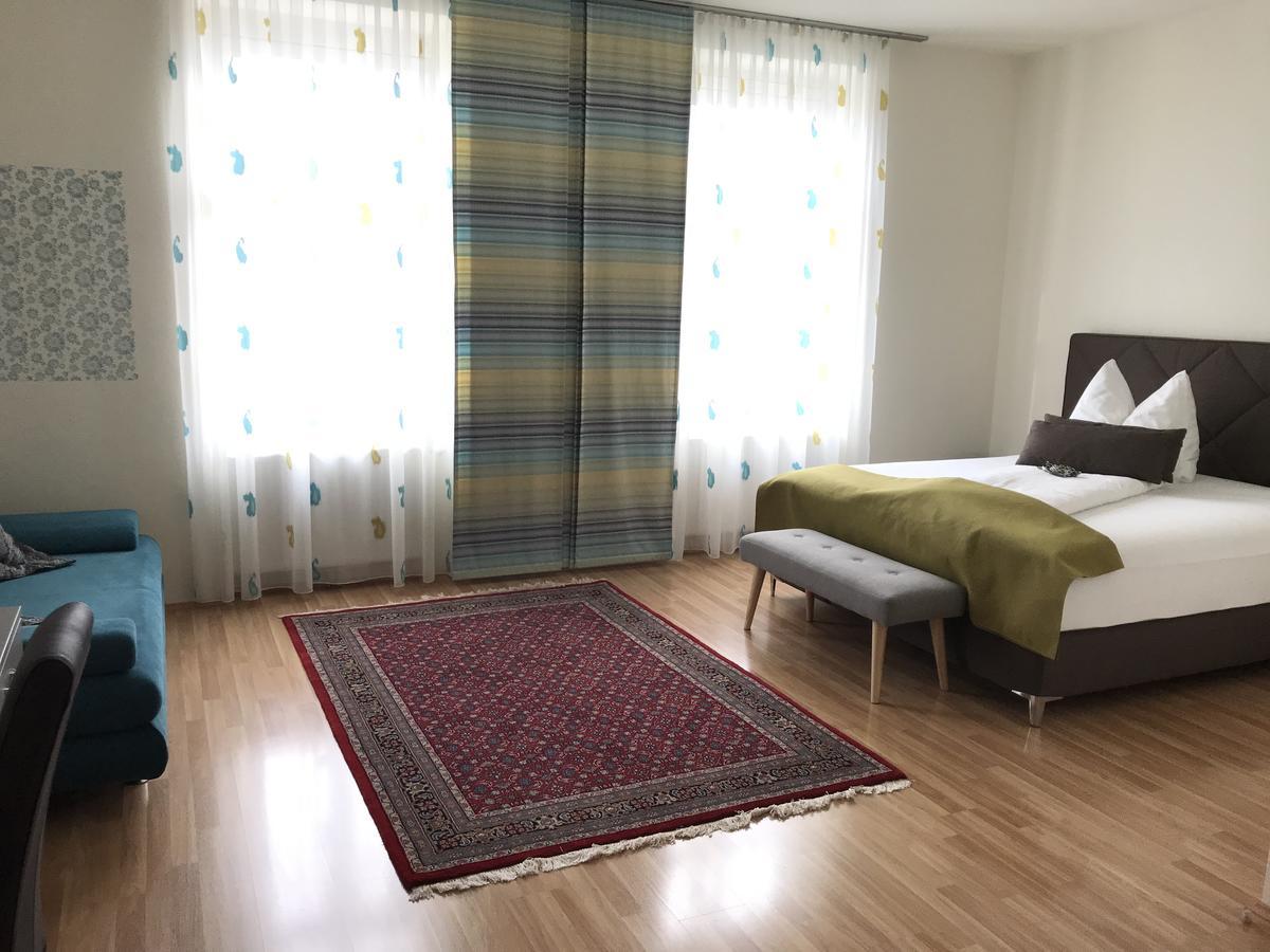 Hotel Bellini Леобен Экстерьер фото