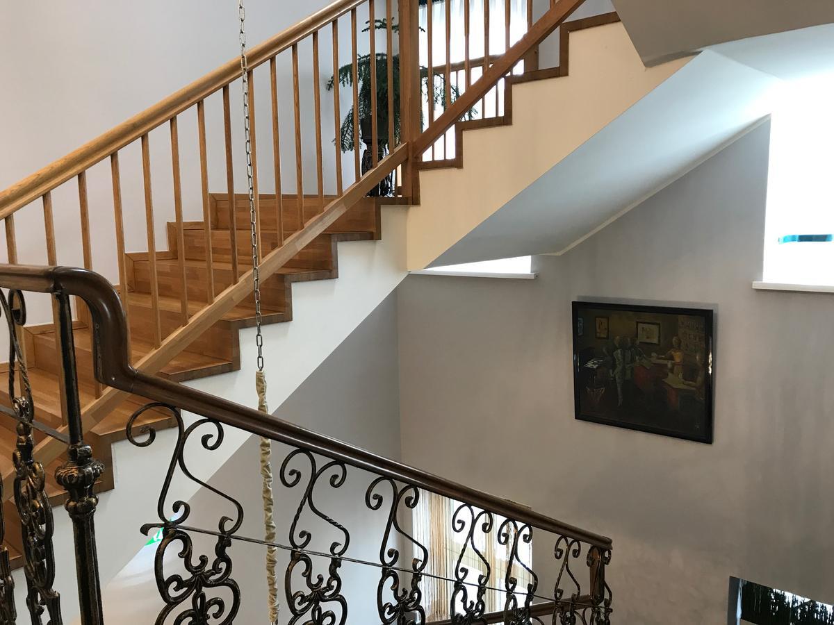 Hotel Bellini Леобен Экстерьер фото